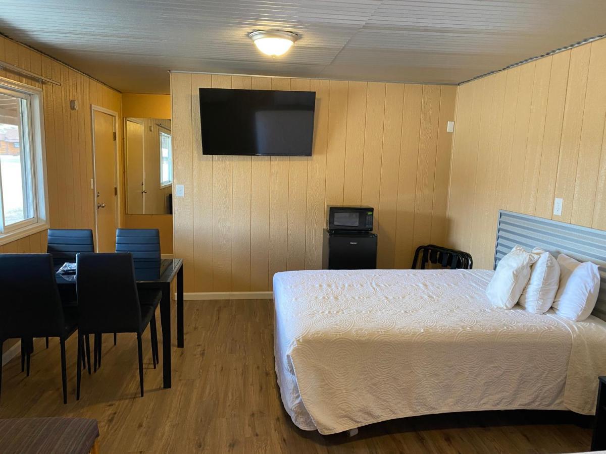 Big Bear Motel Cody Exteriér fotografie