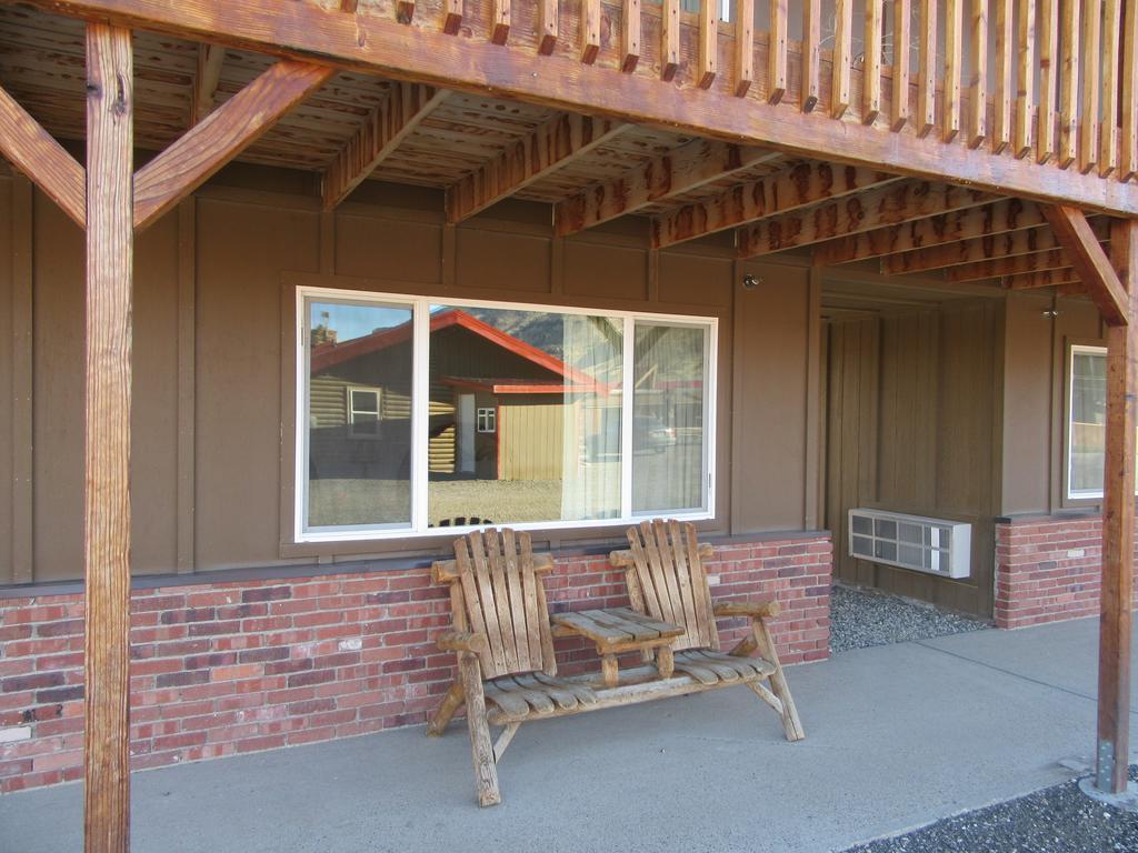 Big Bear Motel Cody Exteriér fotografie